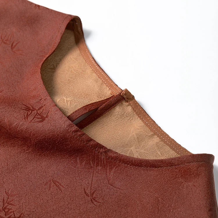 Women's Casual New 100% Natural Mulberry Silk Jacquard Red Cloud Yarn Breathable and Cool Round Neck Sleeveless Vest