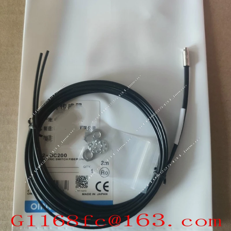 E32-DC200/E32-DC300/E32-ZD200/-V Threaded M6 Fiber Line Sensing Probe Head