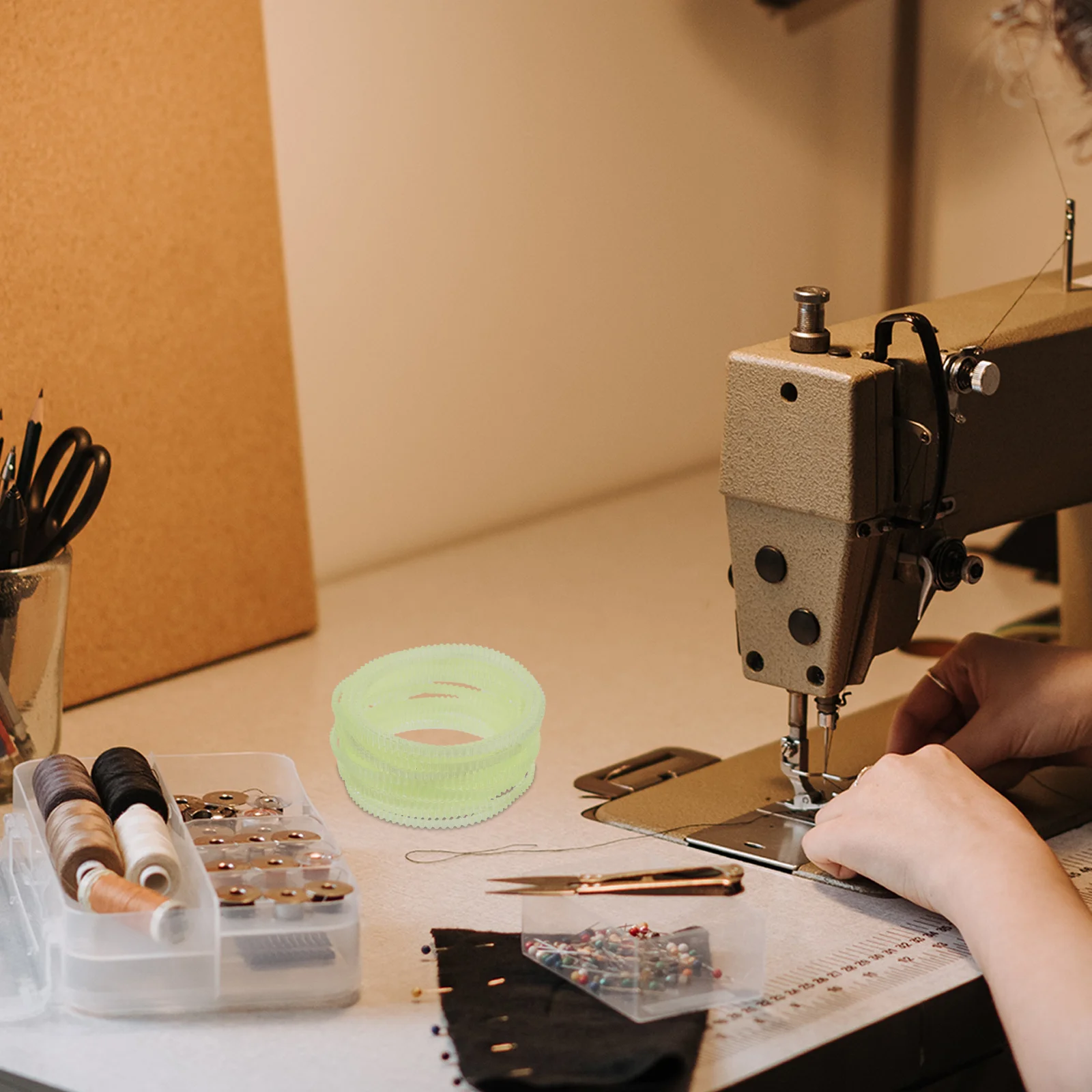 Correas de Motor de máquina de coser de goma, piezas de repuesto duraderas para máquinas de coser domésticas, transmisión estable reductora de ruido, 20 piezas
