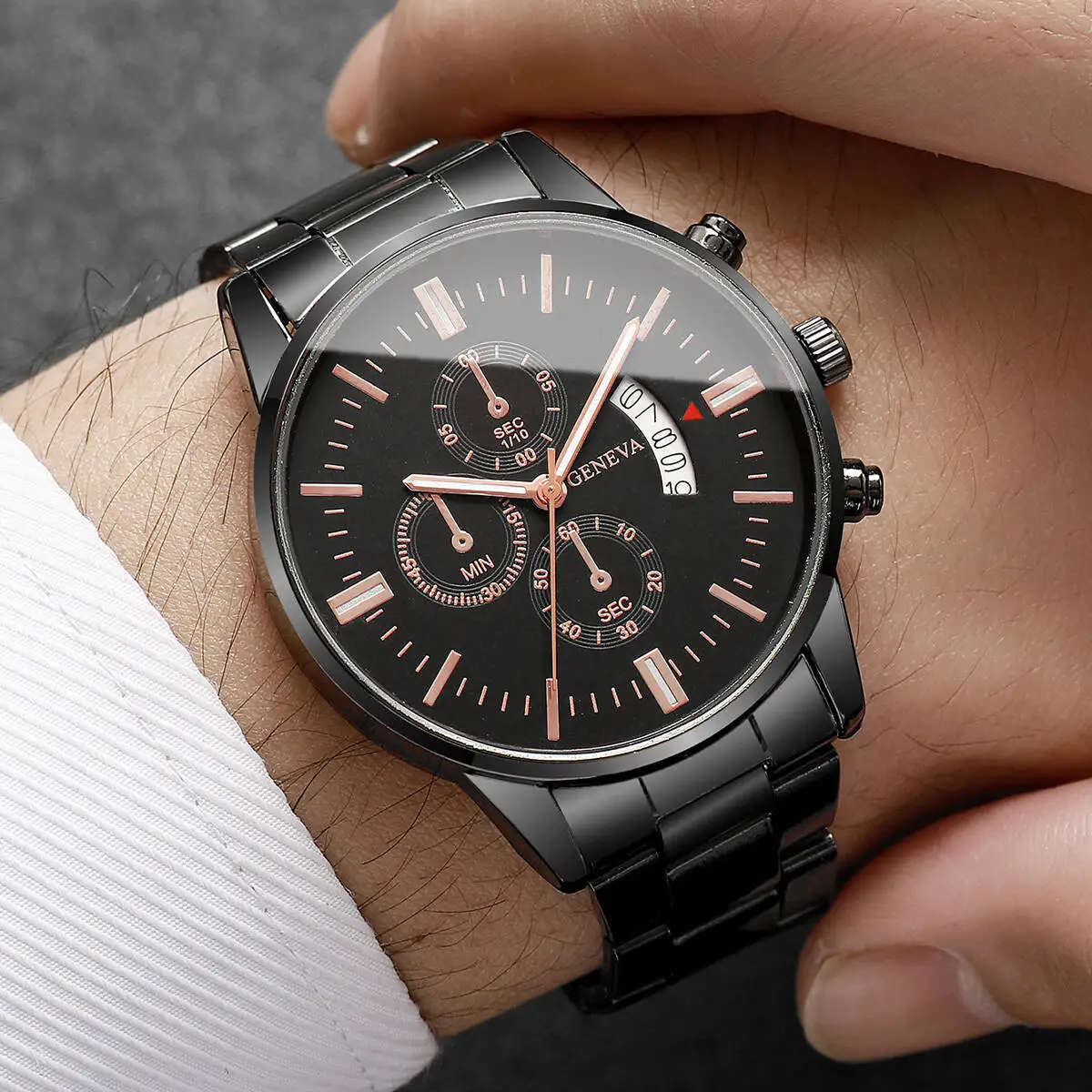 أزياء رجال الأعمال الساعات الفاخرة التقويم ساعة كوارتز للرجل ساعة Relogio Masculino Montre أوم (بدون صندوق)