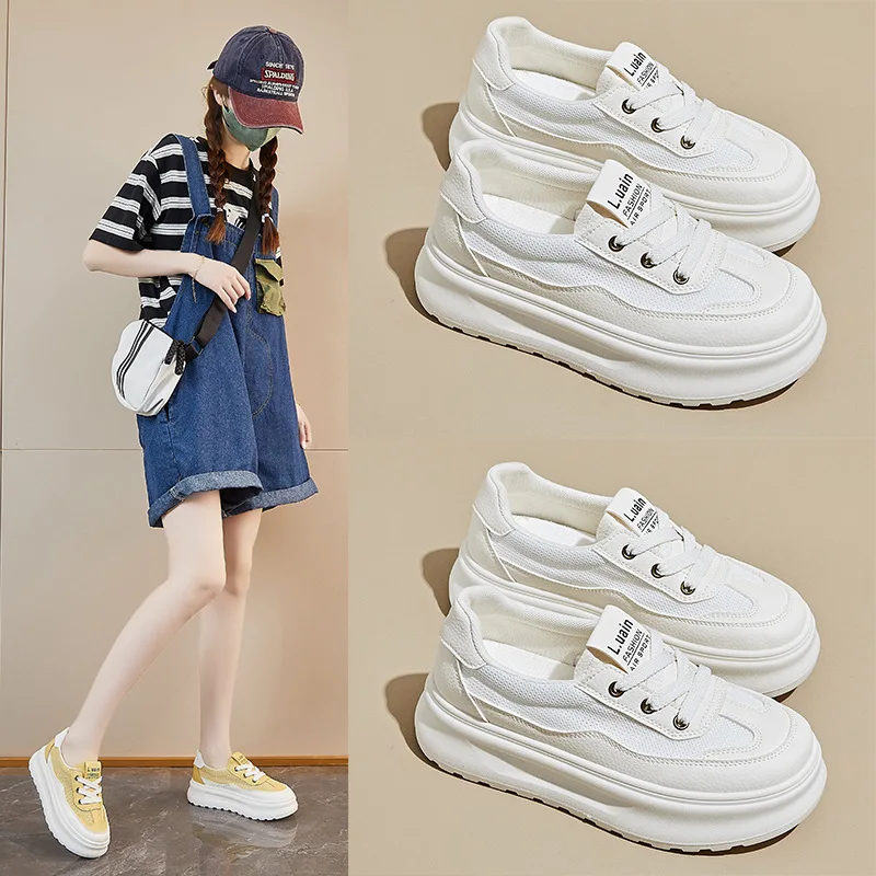 

2025 Summer New Korean Version White Shoes for Female Students, Breathable Thick Soled Height Increasing Casual Board Shoes
