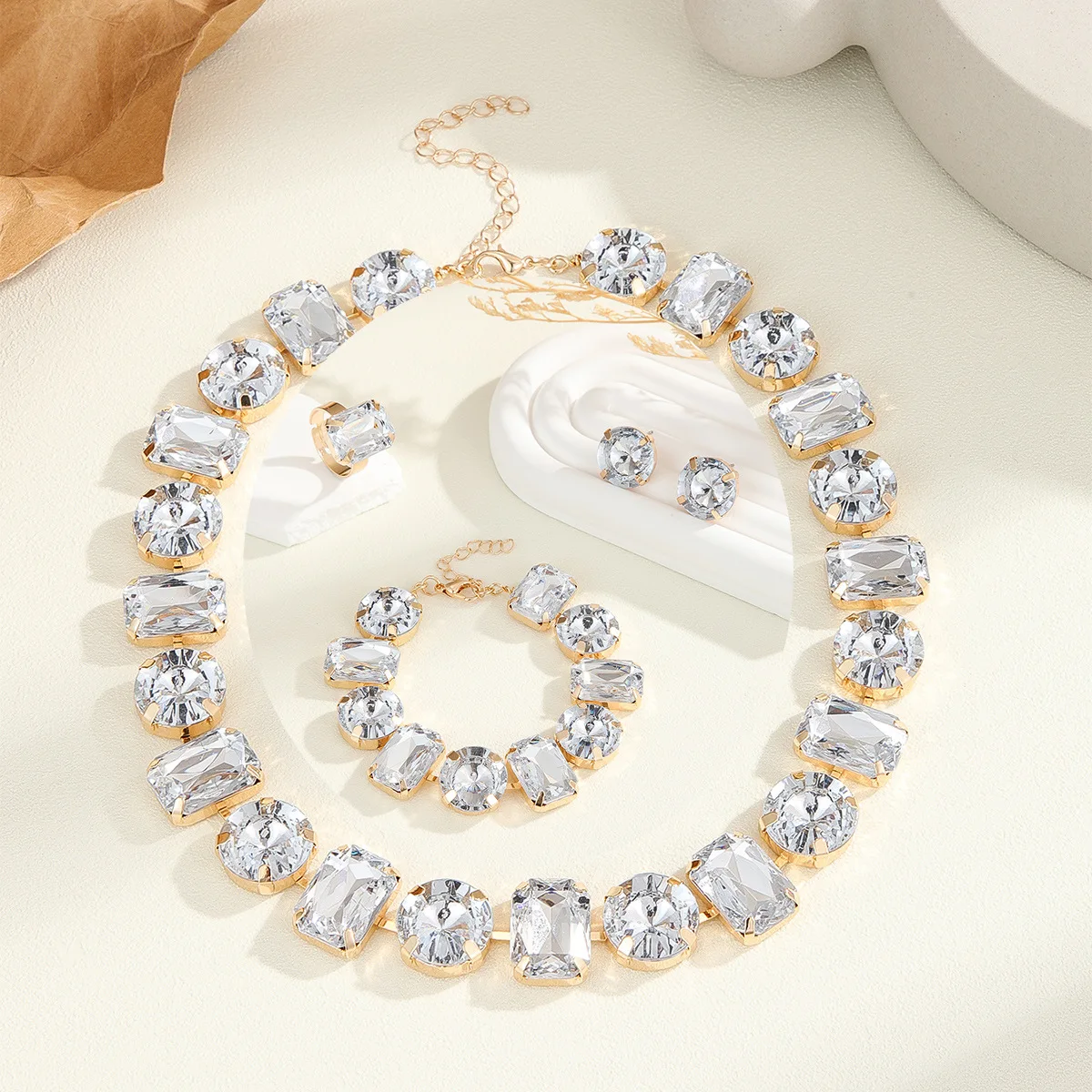 

Jewelry Sets: Exaggerated Geometric Splicing Metal Inlaid Diamond Gift for Girl Friend
