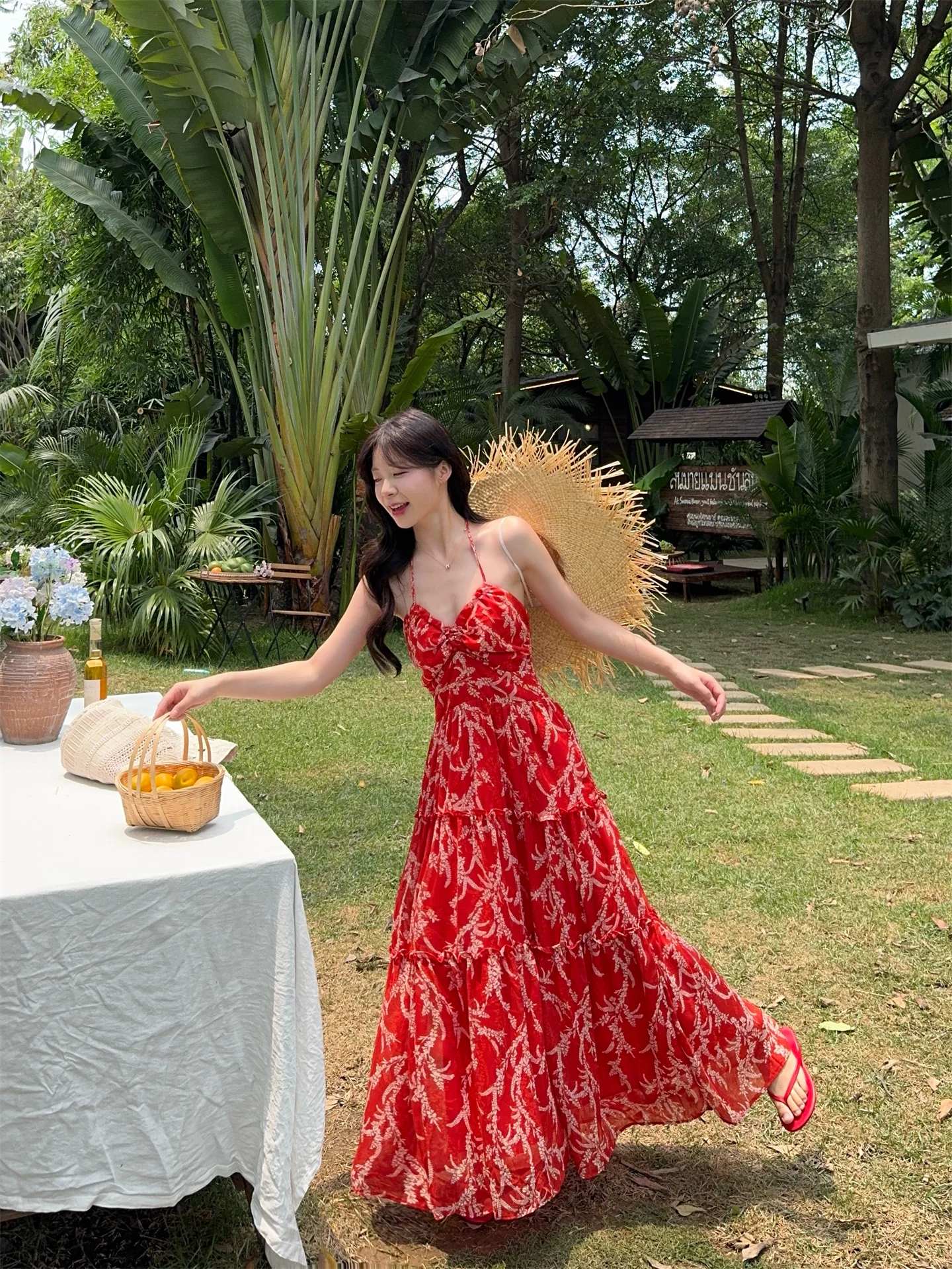Red Floral Print Halter Dress Women's Summer New Style Age-Defying Waist-Cinching Loose Long Skirt Vacation Vibes A-line Dress