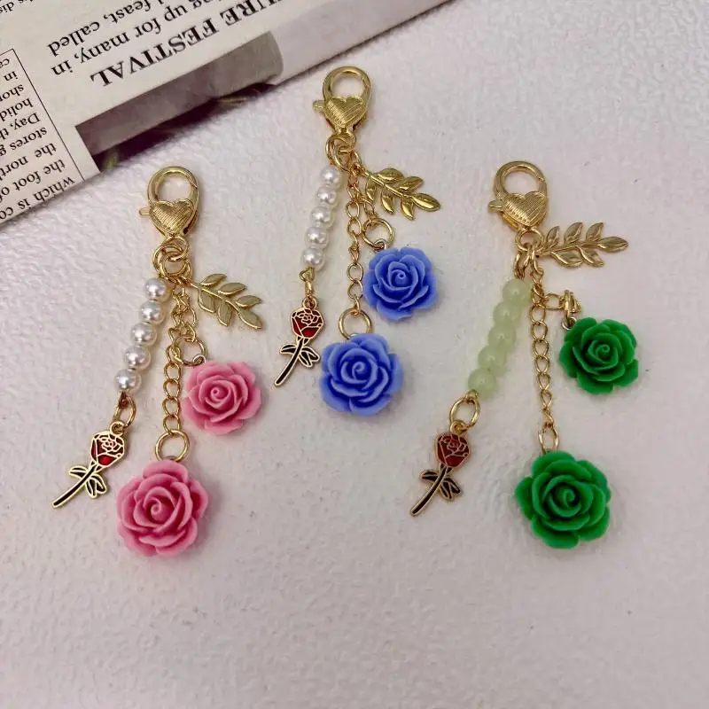 1 Stück Kopfhörer-Etui Handtaschen-Zubehör Ins 3D Rosen-Harz Kamelien-Anhänger Schlüsselanhänger Perlenlegierung für Frauen Autoschlüsselhalter – Detail 9