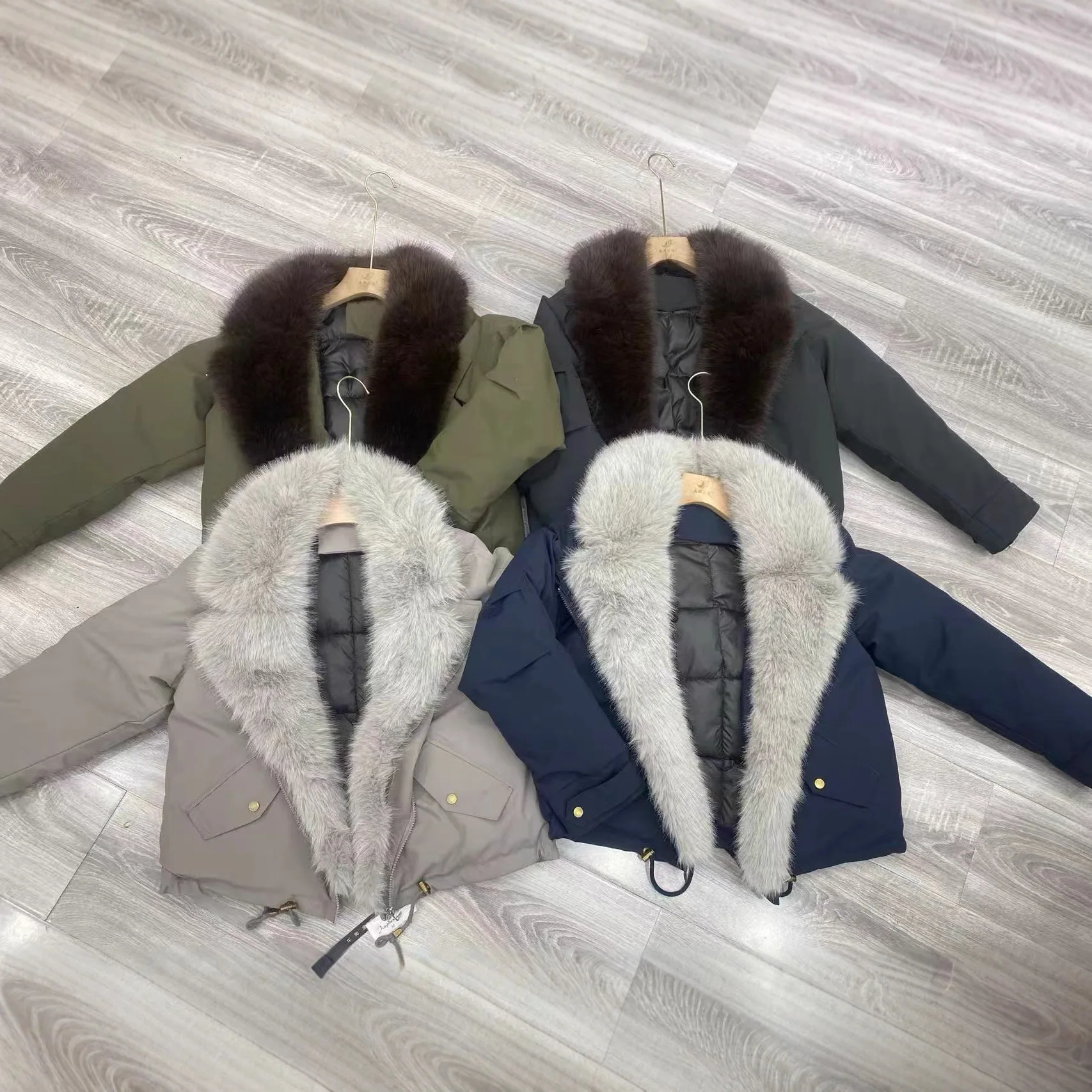 

Women Warm Down Cotton Padded Jacket Women's Short Parka Winter Clothes 2025 New Korean Faux-Fox Fur Coats Jacket Outwear