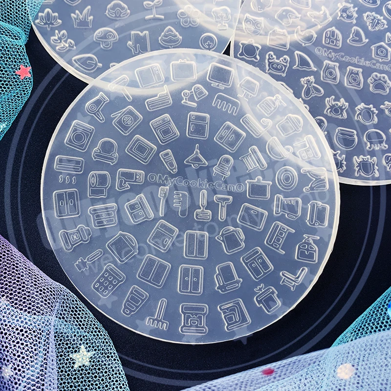 Super cute mini furniture, clothing, potted plants, and pet accessories, all in transparent silicone molds.