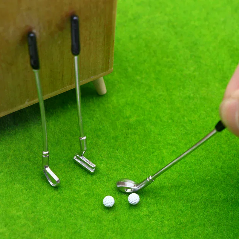 Conjunto de Móveis em Miniatura para Casa de Bonecas 1:12, Conjunto de Clubes de Golfe de Metal, Brinquedos de Faz de Conta, Acessórios de Decoração para Casa de Bonecas