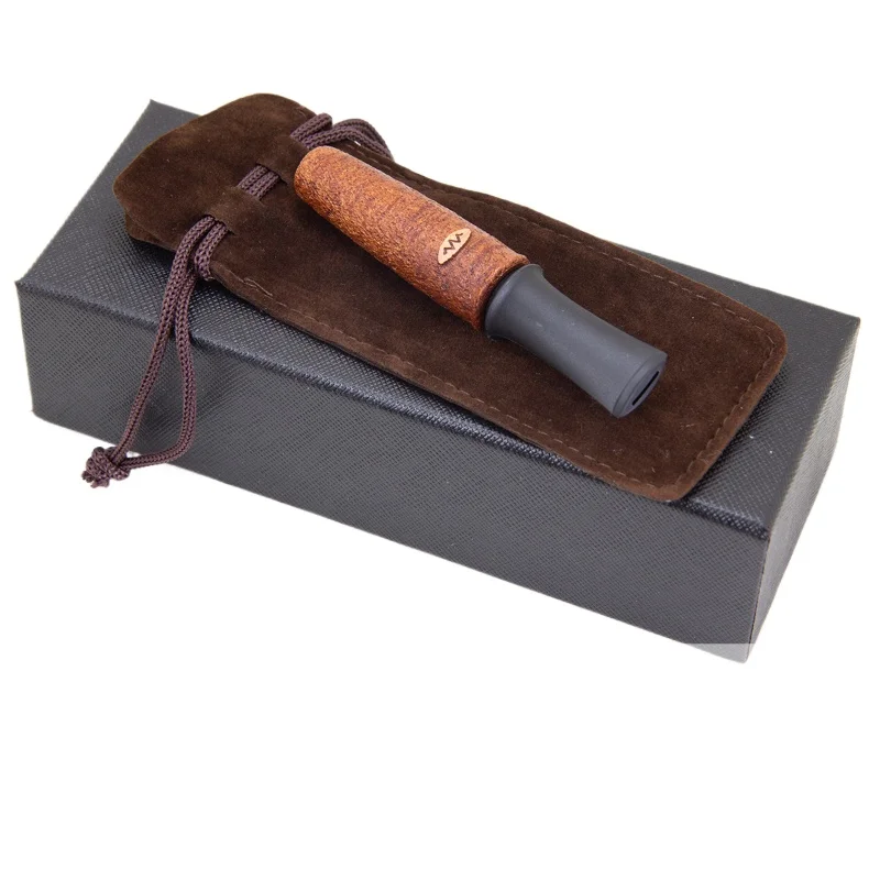 

*Cigarette butts, smoking accessories, men and women, coarse, medium and fine, cigarette circulation filter type