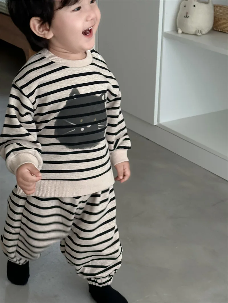 

2024 Autumn New Baby Long Sleeve Casual Clothes Set Infant Boys Striped Sweatshirt + Pants 2pcs Suit Cotton Toddler Outfits