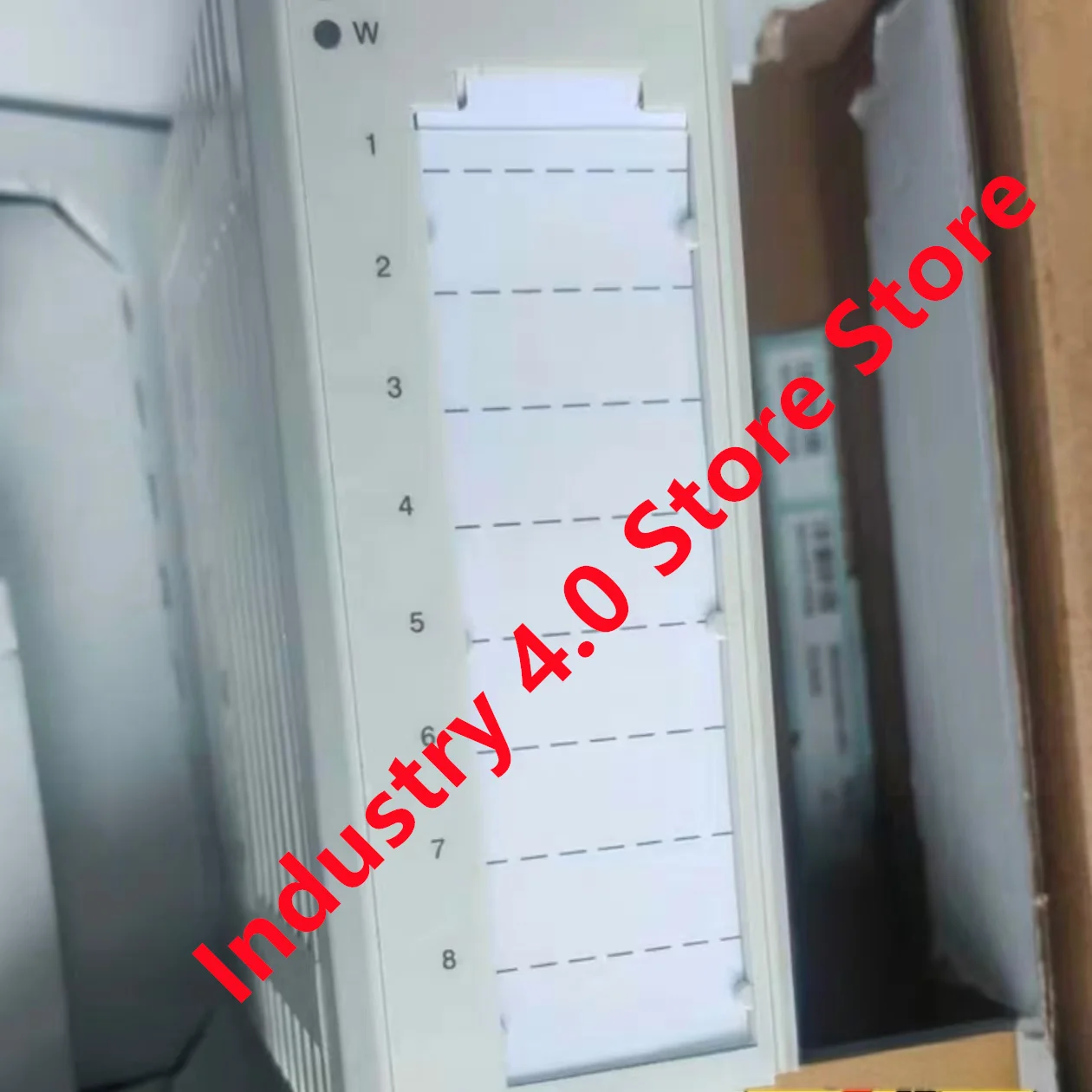 1PCS Neue ABB 3BSE 008516 R1 AI810 3BSE 008550 R1 DI821 SPS-Modul