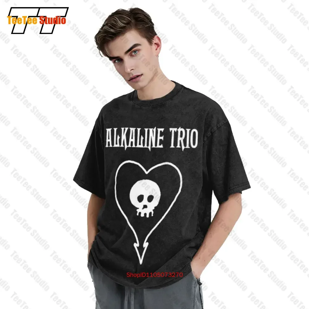 Alkaline Trio Simple Heart Skull Logo Unisex T-Shirt CJ3P