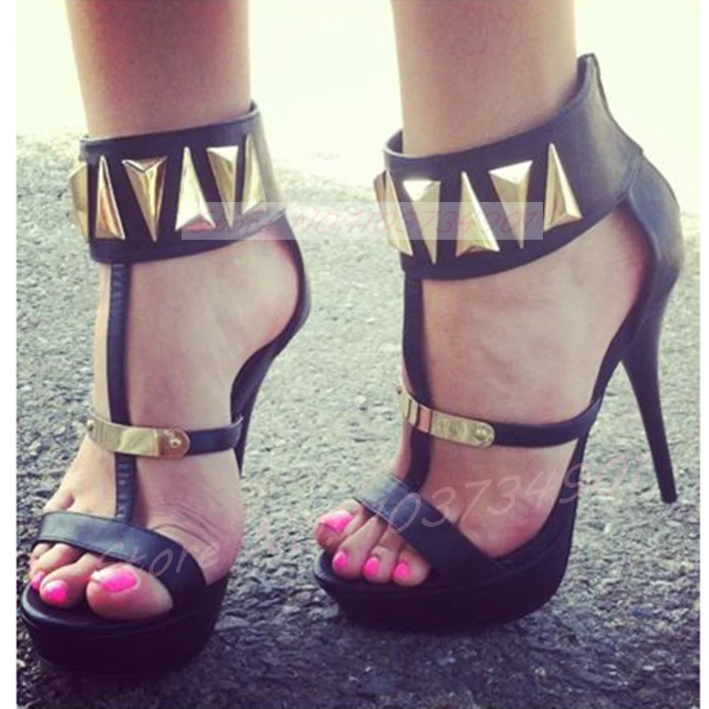 Triangle Gold Rivets Studs Sandals Women Ankle Wrap Platform Open Toe T-Strap Stiletto Sandals Sexy Roman Style High Heels Shoes