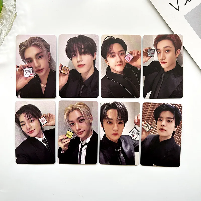 

Коллекционная карточка Stray Kids STAY JAPAN: Флеш-карта, открытка, специальная карта, периферийная карта SKZOO, карта из серии Star Collection
