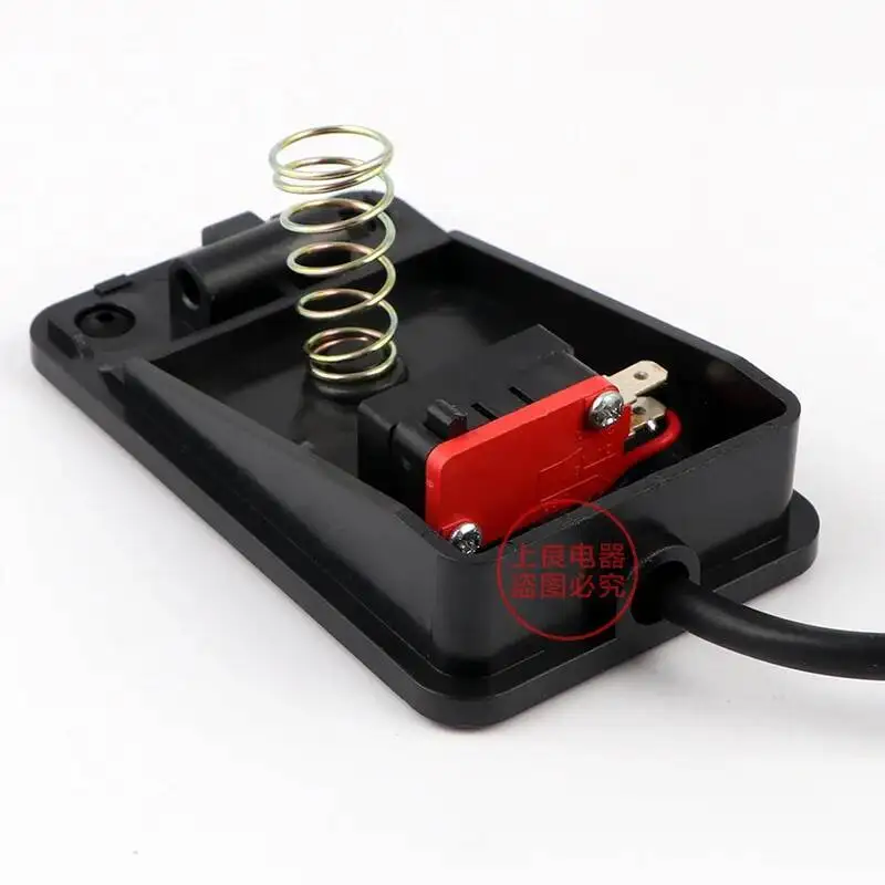 TFS-1 Metal Non-slip Momentary Electric Power Foot Pedal Switch 220V AC 10A Waterproof SPDT Black On Off 1NO1NC Footswitch