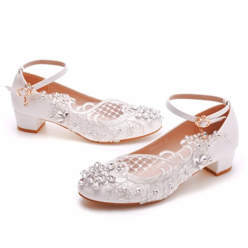 3.5cm Female Fashion Wedding Shoes Bridesmaid Banquet White Lace Flower Pearl Round Toe High Heels Women's Bridal Pumps Shoes - view 2