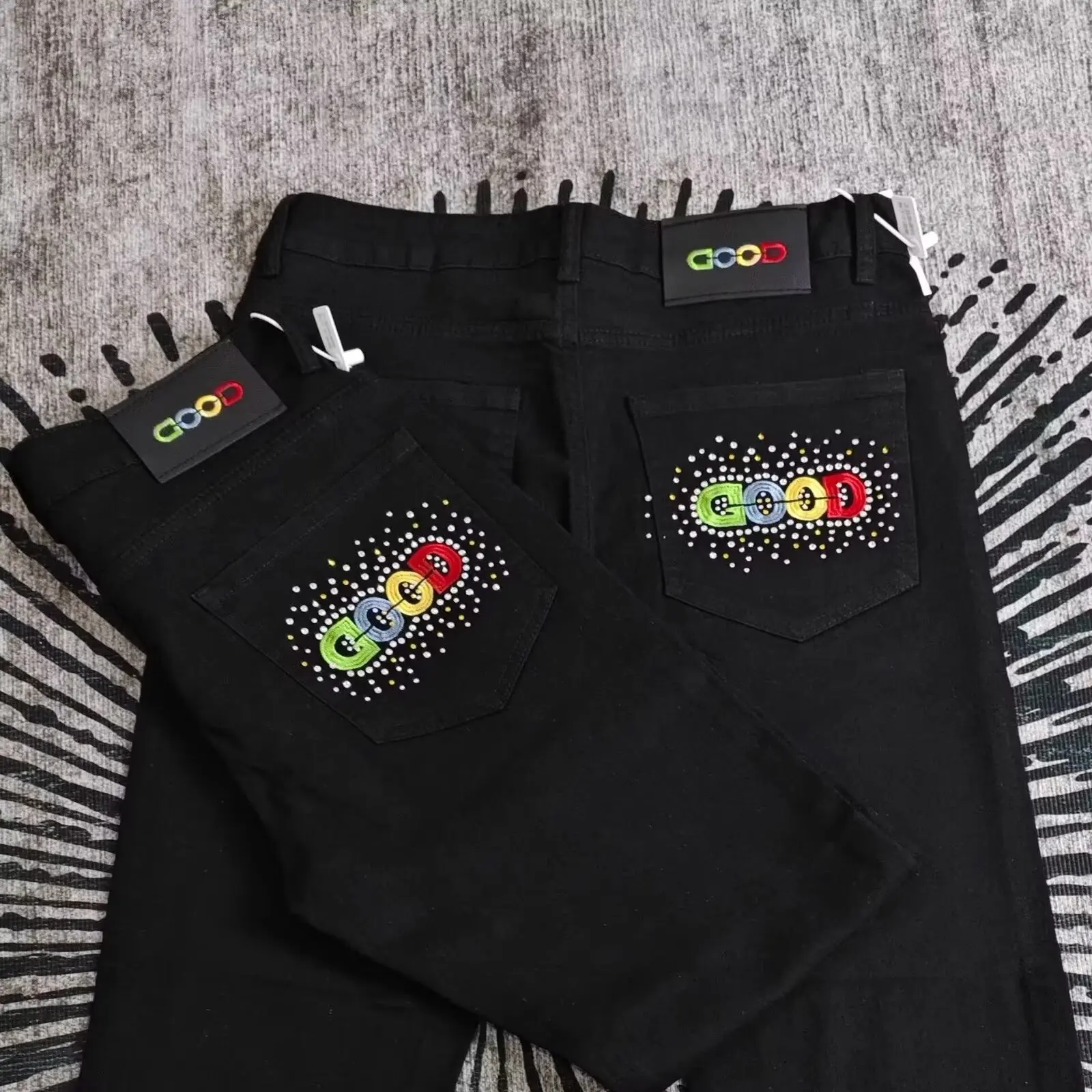 

New Faionable Embroidered Letter Jeans Men's Slim Fit Long Pants Luxury Rhinestone Casual Comfortable Breathable Youthful