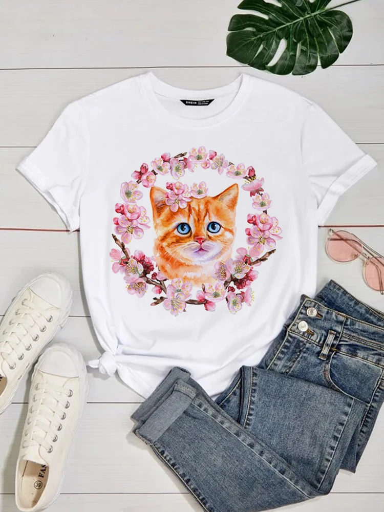 

Women T-Shirts Cute Cat Cartoon Tshirt Ladies Harajuku T-Shirt Vintage Loose Short Sleeve Female T-Shirt Kawaii Graphic Clothes