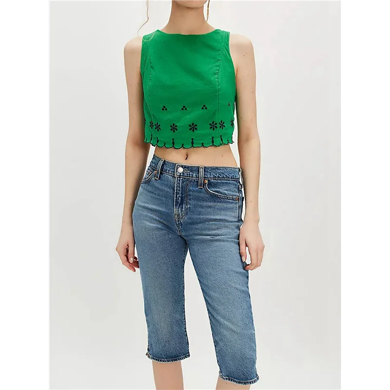 

ABP-Women's Crew Neck Sleeveless Rippled Contrasting Colors Hem Trim Embroidery Blouse Tops