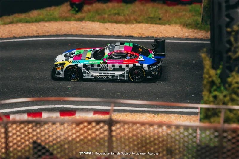 

Предпродажа T64-062-25BH888 Tarmac Works 1:64 GT3 Bathurst 12h NesteM Racing 2025 Коллекция литых моделей автомобилей Миниатюрная коллекция