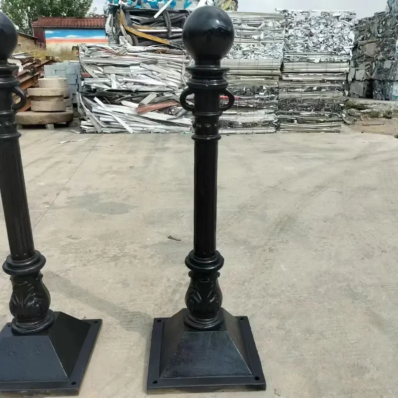 Decorative Roman Columns With Fiber Reinforced Polymer Construction Cast Iron Bollard with Chain