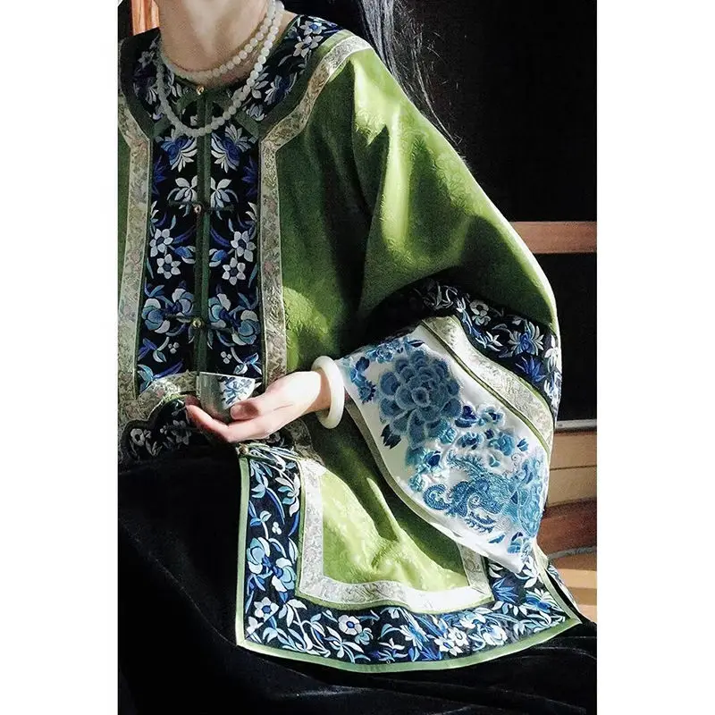 Chinese Traditional Green Round Neck Handmade Buttons Floral Printed Big Sleeve Tang Suit Top Women 2024 Vintage Party Shirt