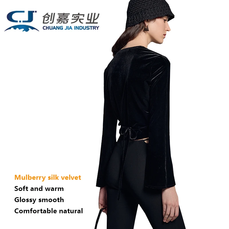 

Silk Velvet Women's V-neck Shirt Short Fashion Top Temperament Elegant Outdoor Youth Fashion Women Wear