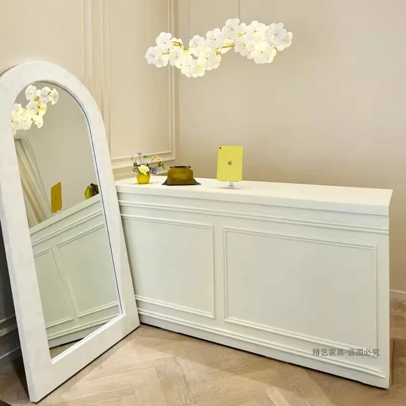 

Картина Стойки регистрации Современный простой салон красоты Информация Стойка регистрации Магазин одежды Бар Scrivania Офисная мебель