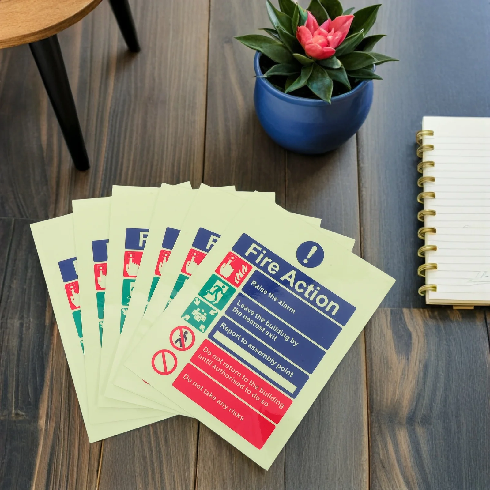 

6Pcs Vinyl Fire Safety Stickers Glow in Dark 15x20cm Self Adhesive Emergency Procedure Workplace Notice Sign for School Factory