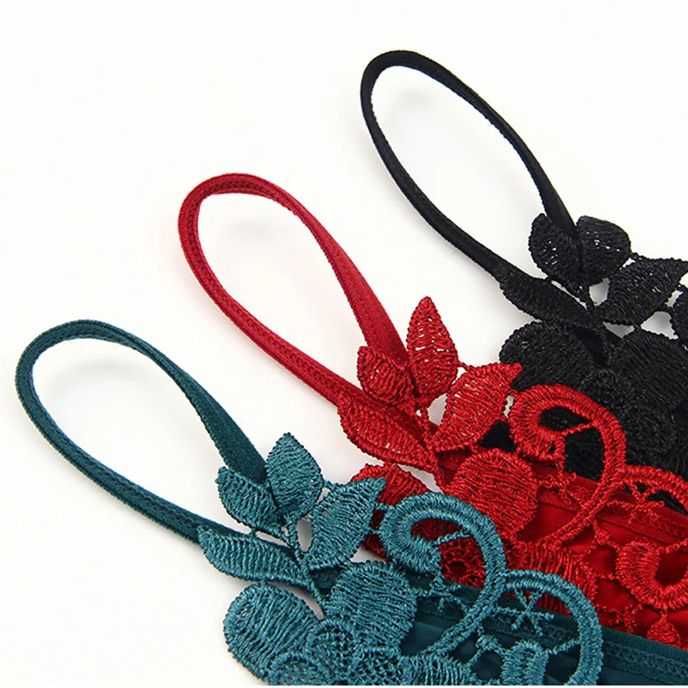 Women's thong Women's Underwear Sexy Panties Thong Panties Floral Embroidery Hollow out Pattern Super Comfortable Underwear