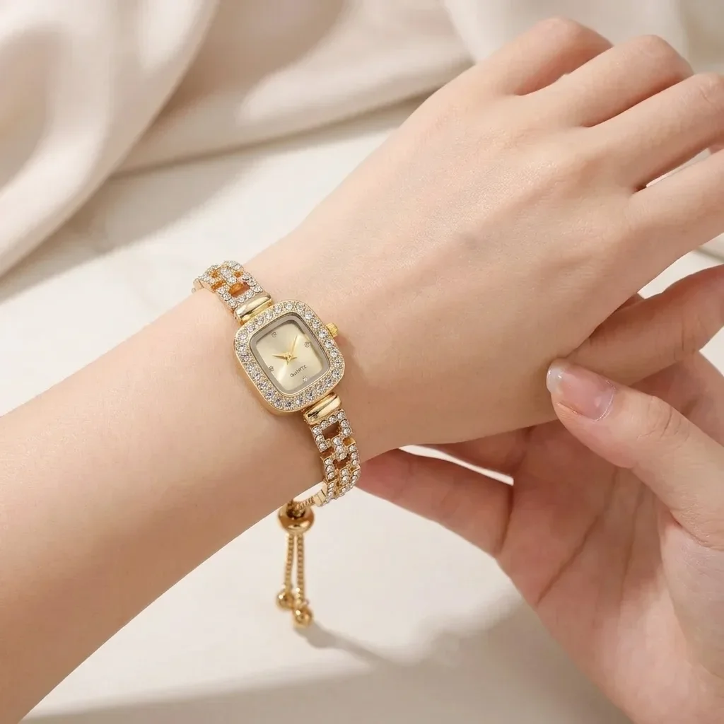 

Niche Style Square Women Watch Pull-on Adjustable Link Chain Shiny Rhinestone Decor Ladies Quartz Watch Bracelet Jewelry Gifts