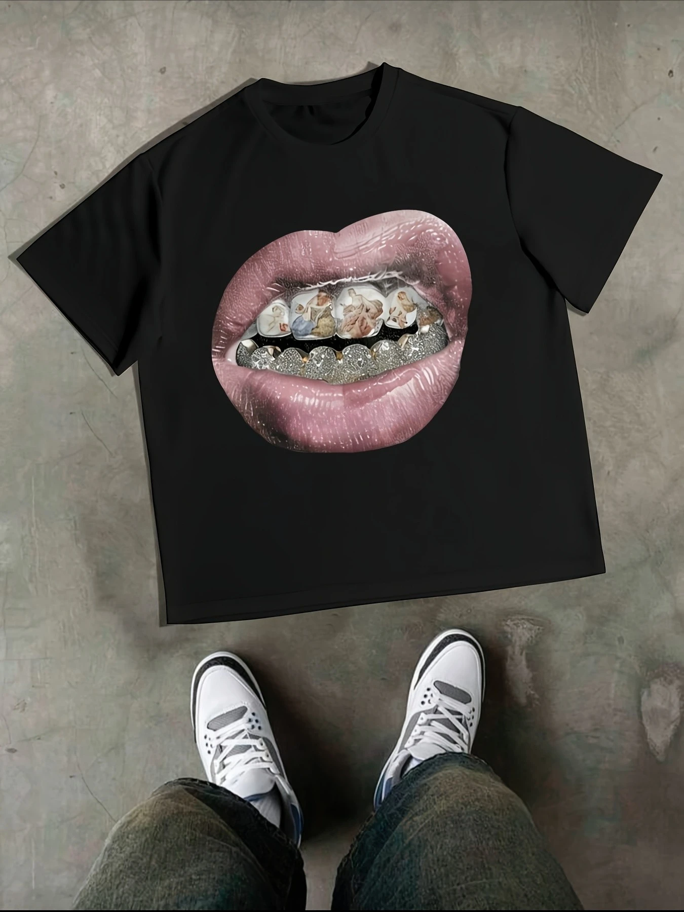 Vintage Lips Graphic T-shirt Men Women Trend Hip Hop Printed Tee Daily Loose Streetwear Tops