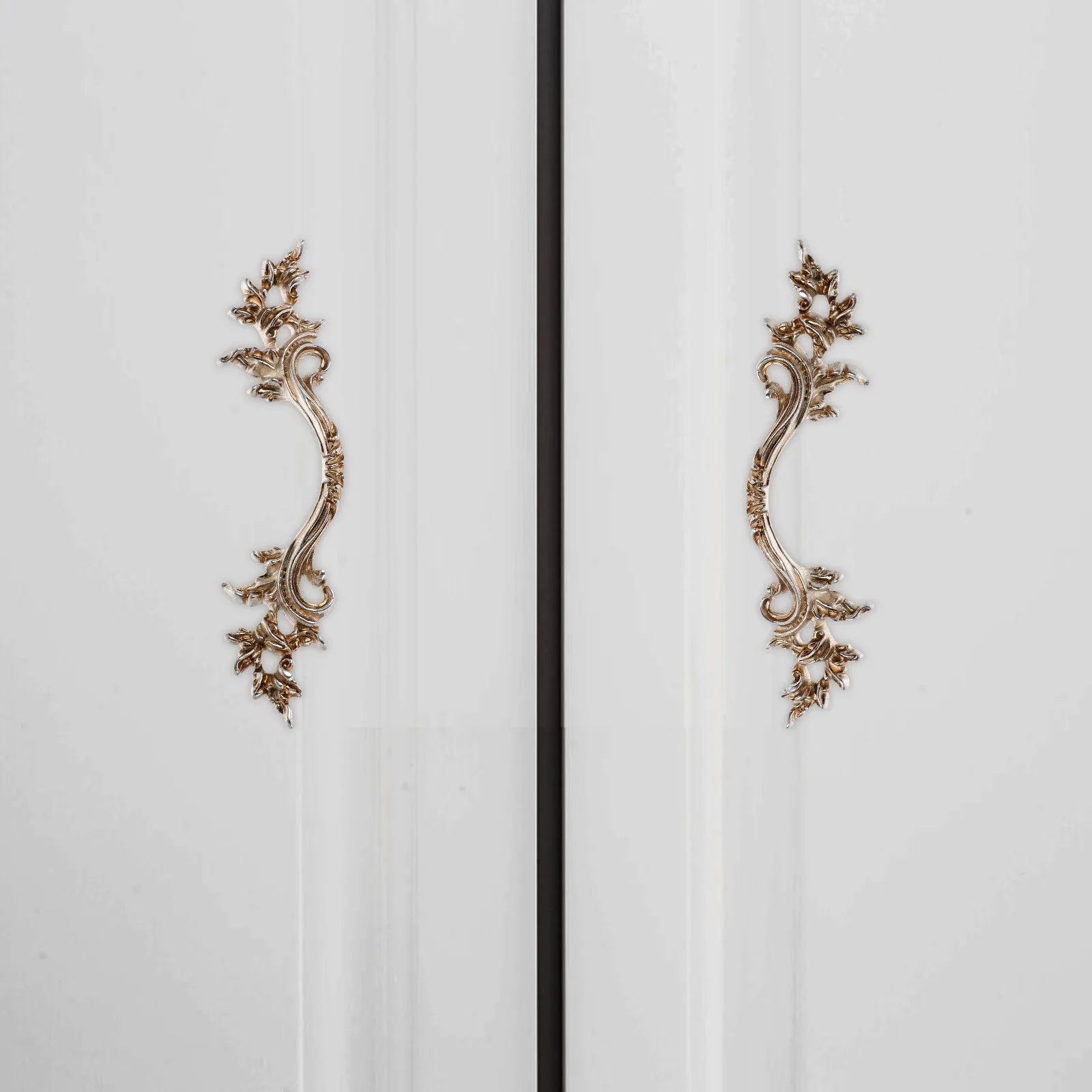 

1 Set Of European Style Cabinet Pull Handles Zinc Alloy Drawer Pulls For Furniture Dresser Wardrobe Finish Hardware