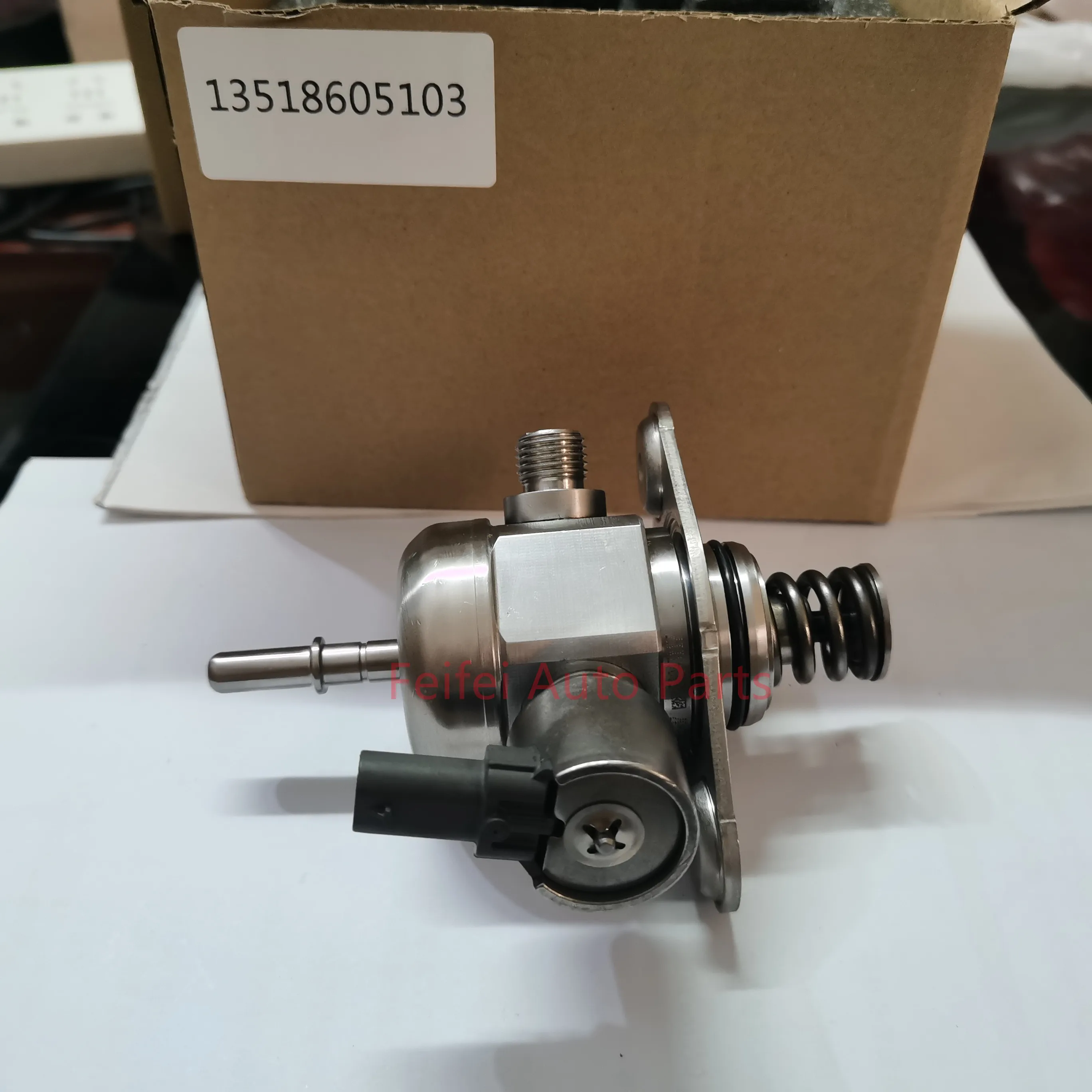 Original 13518605103 High Pressure Fuel Pump For Bmw F30 116i 118i 320i 0261520287 0261520288 7508542 0261520287