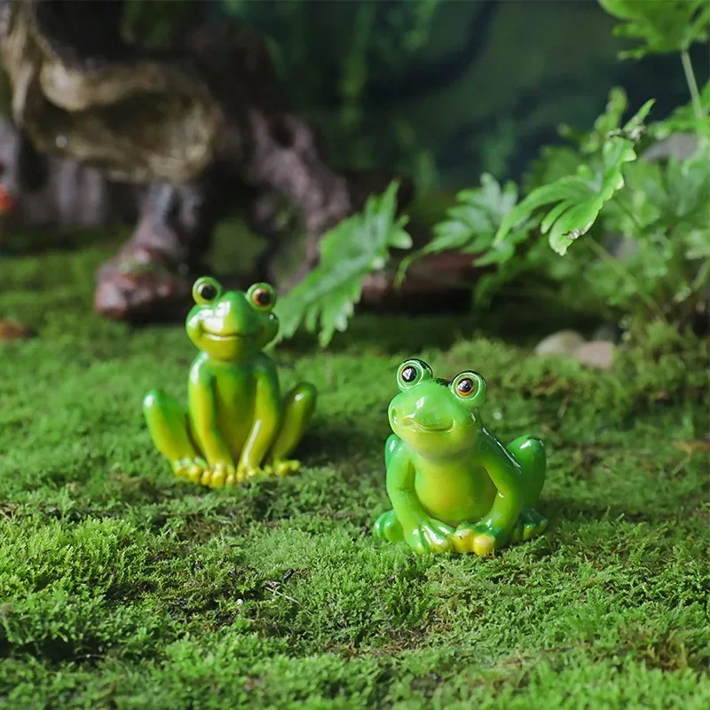 Kawaii Cartoon Frogs Artificial Resin Green Frog Figurines DIY Micro-landscape Garden Flowerpot Decorations