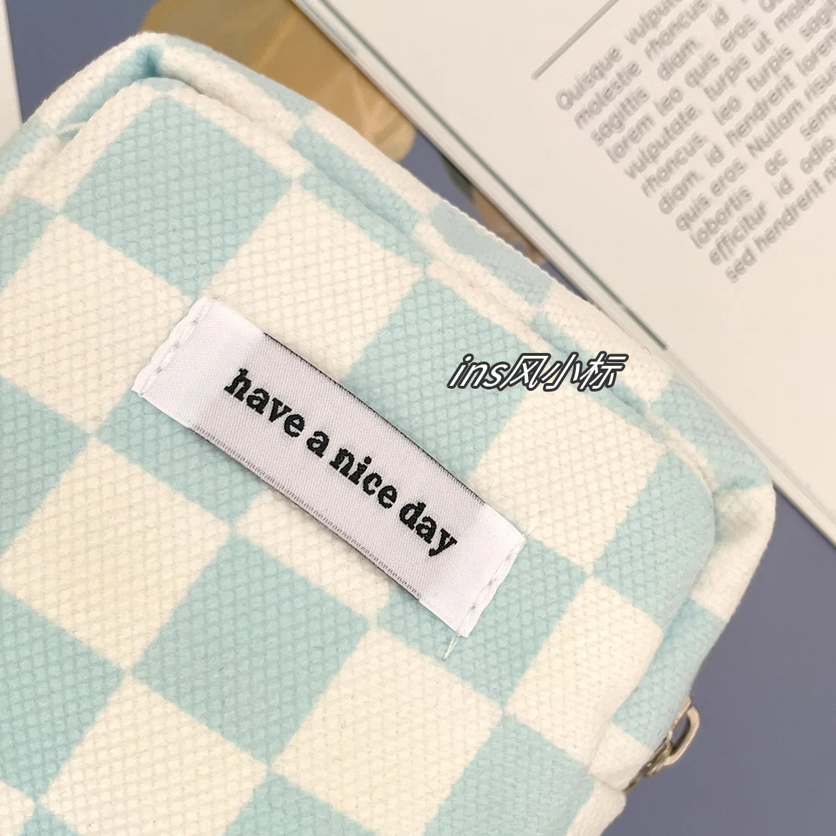 Ins Checkerboard Sanitary Napkin Storage Bag Cute Portable Period Bag For Girls Students Mini Menses Pouch For Sanitary Pads