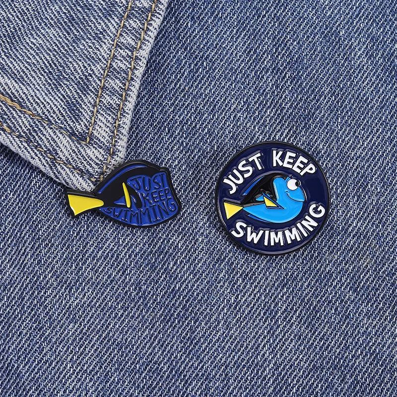 الكرتون الأسماك الزرقاء بروش هواية الإنجليزية فقط إبقاء السباحة المعدنية شارة مينا حقيبة الملابس طوق دبوس قبعة شارة الديكور