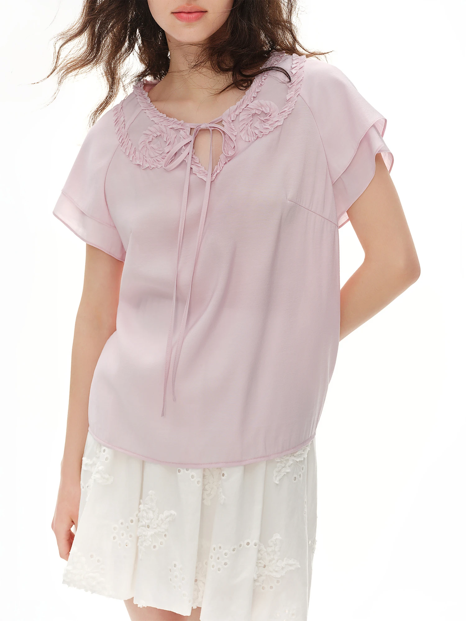 DUSHU 2026 Neu eingetroffen: Sommerliche Damen-Bluse aus Chiffon mit Pastell-Rüschen, kurzärmeliges, fließendes, feminines Oberteil für einen sanften, romantischen Stil – Detail 4