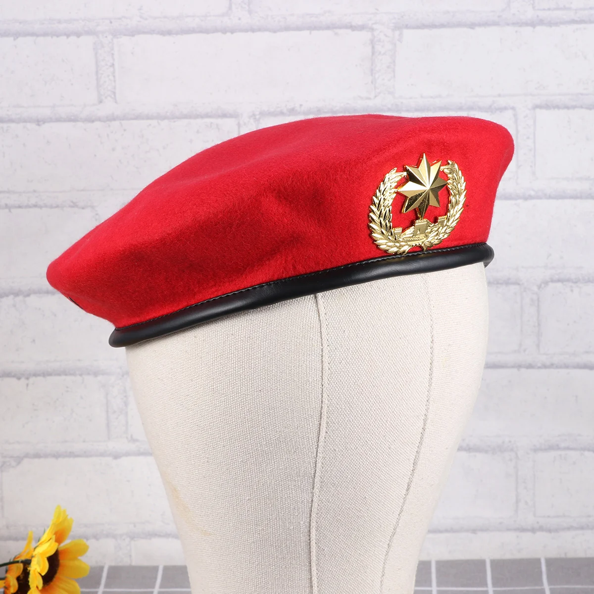 Red Sailor Hat Stage Show Square Dancing Woolen Beret ( Pointed Star)