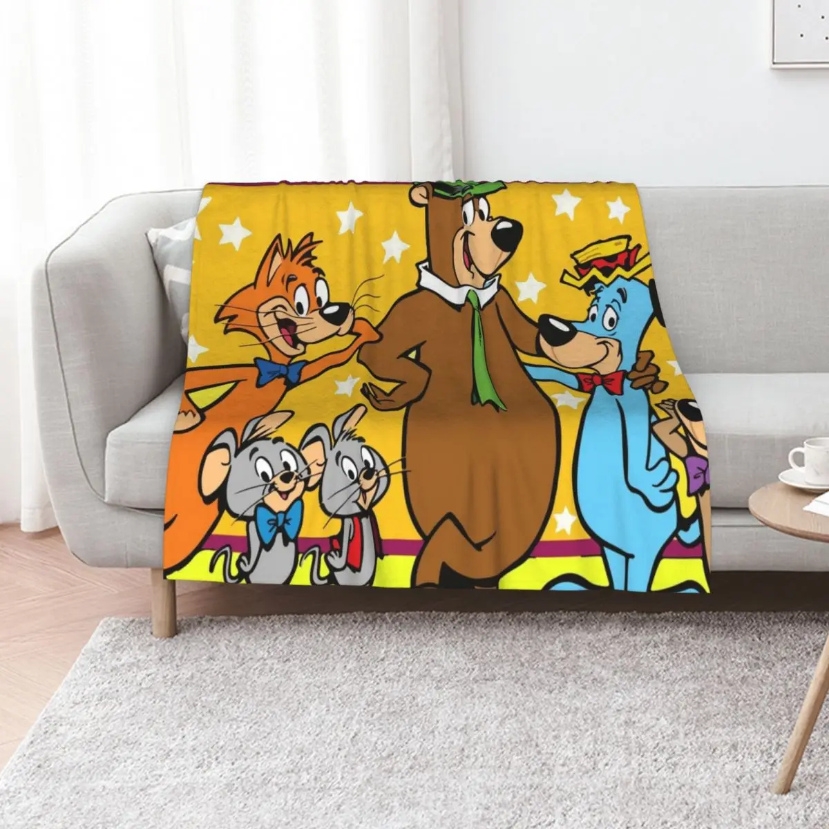 huckleberry hound and friends Throw Blanket warm winter Retros Large Luxury Designer Decorative Beds Vintage Blankets