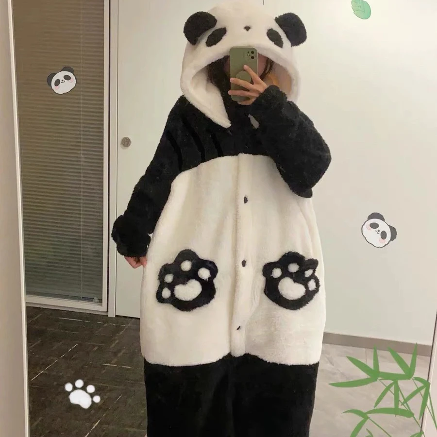 2024 Winter pyjamas super süße Panda Robe Homewear Lounge Nachtwäsche warme bequeme Kawaii Pyjamas für Frauen Cartoon Pyjama