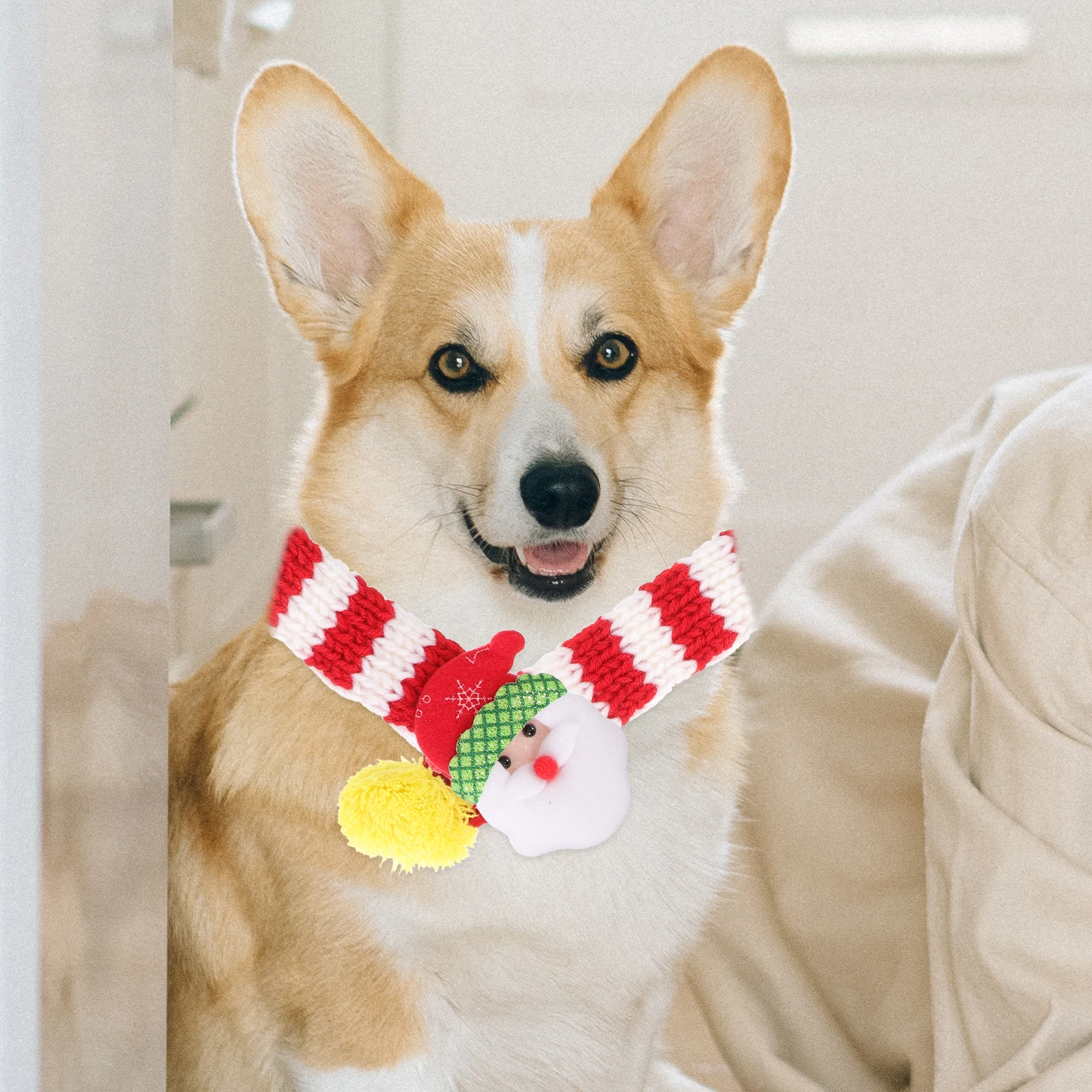 

Christmas Santa Claus Pet Scarf Knitted Comfortable Warm Holiday Scarf for Cats Dogs Xmas Gift Party Accessory