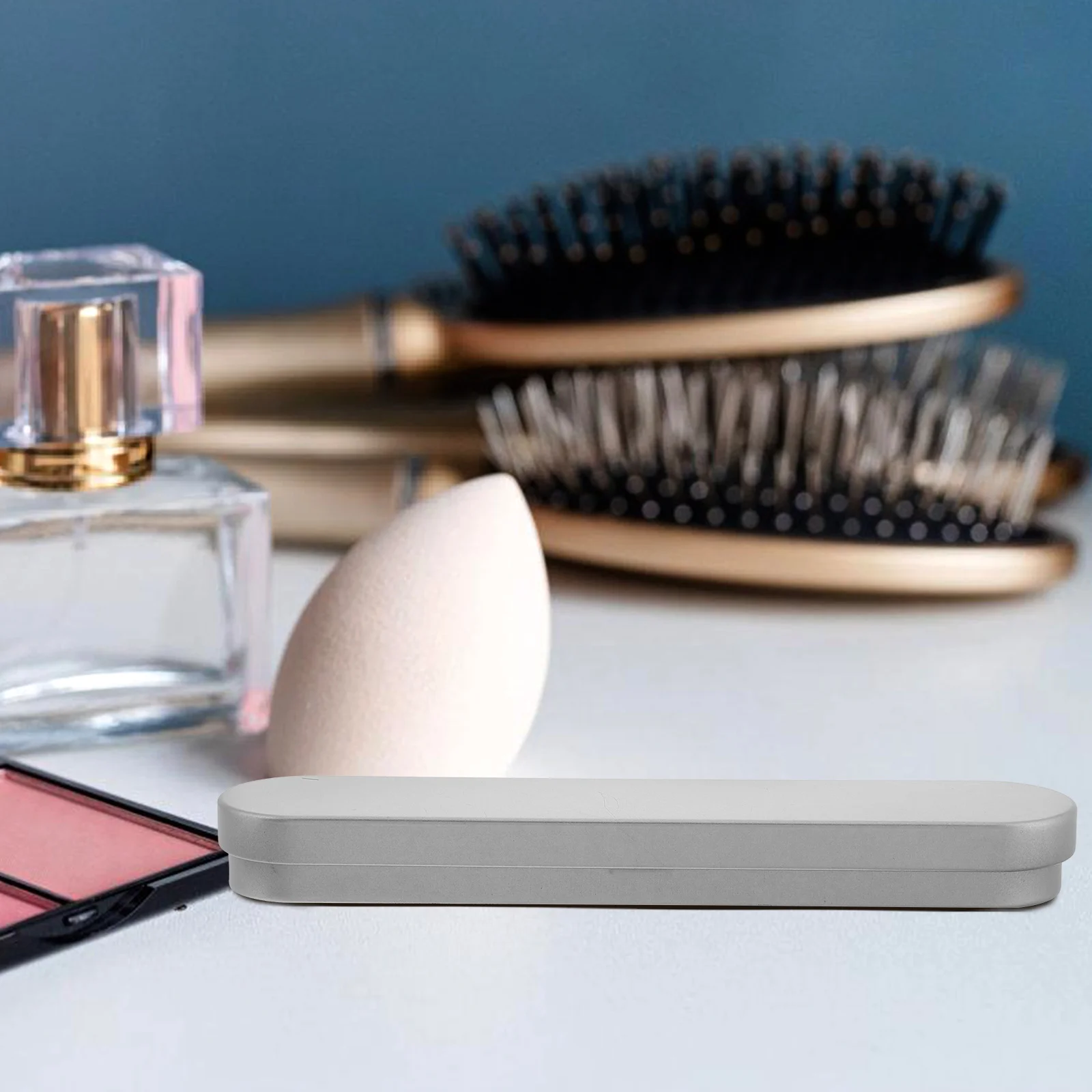 

Tongue Scraper Storage Box Lash Tweezers Vanity Accessories Sturdy Iron Case Multi Use Portable Compact Travel Daily Oral Clean