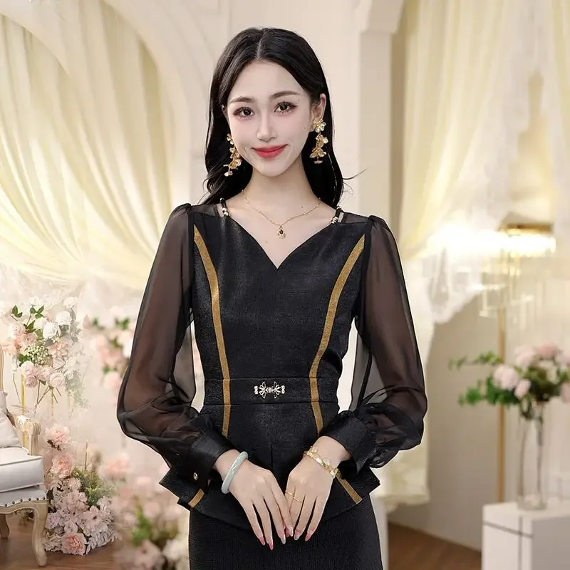 

Long Sleeved Patchwork Lace Oversized Slim Fit Fashionable Solid Color Long Sleeved Blouses Shirt Autumn New Women's Top V-neck