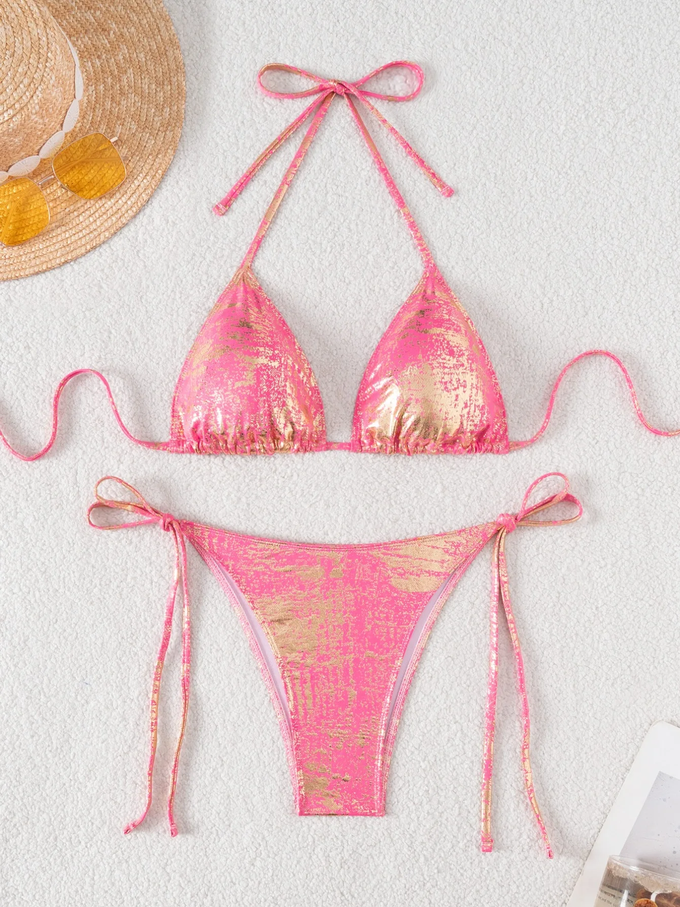 

Блестящий треугольный бикини 2025, женский сексуальный розовый бюстгальтер с эффектом пуш-ап, стринги, купальник, летний купальный костюм, бандажный крест, микро-купальник