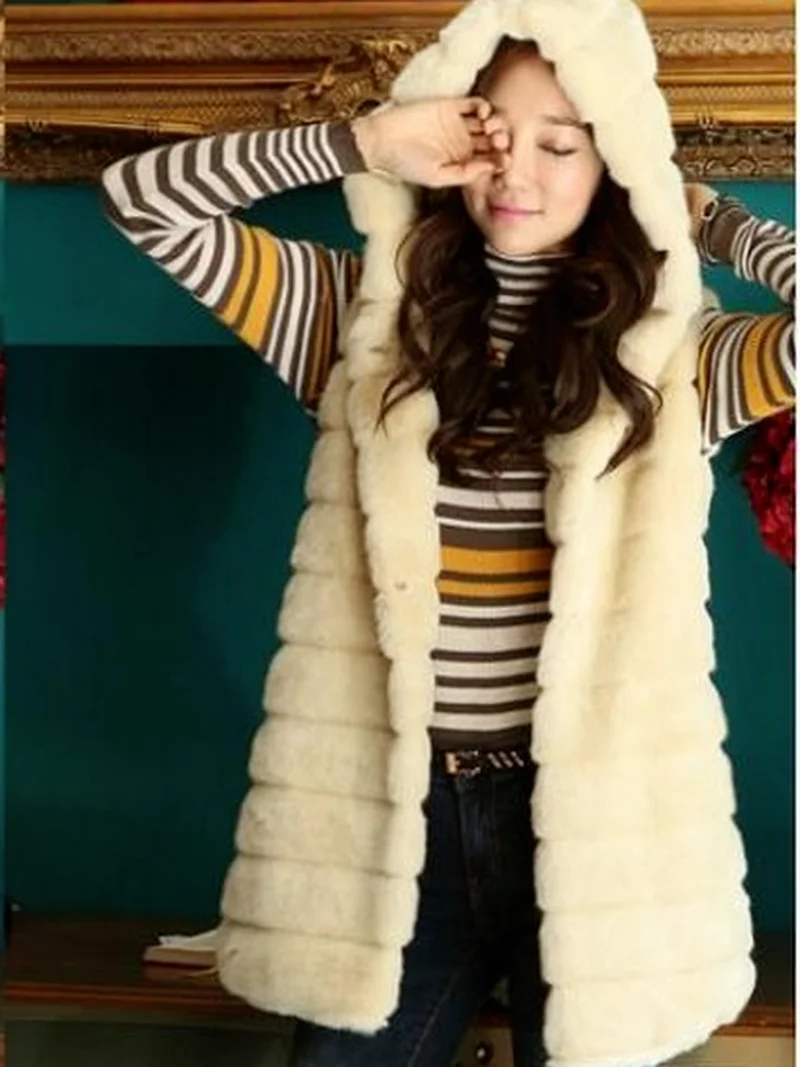 

Elegant 2021 Oversized Hooded Faux Fur Coat Gilet Women Winter Autumn Sleeveless Fur Jacket White Slim Long Coat Fourrure Femme