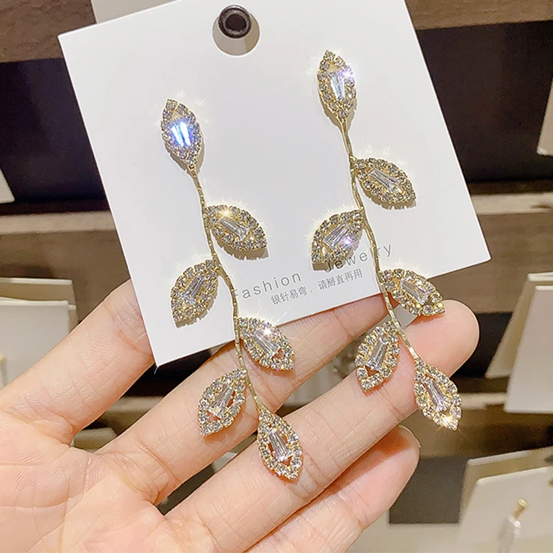 Luxury Rhinestone Crystal Leaves Long Tassel Earrings for Women Bridal Dangling Party Wedding Jewelry Micro Inlaid Cubic Zircon