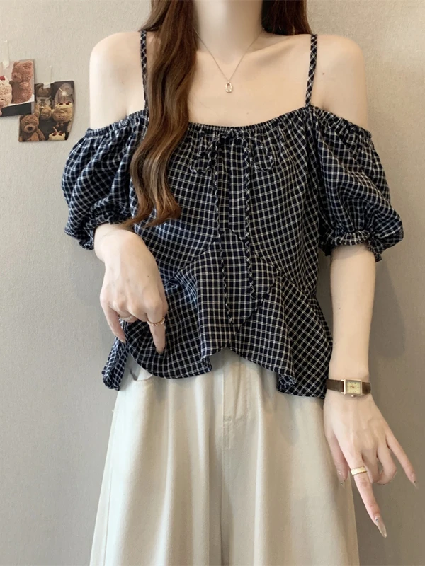 

Женский топ больших размеров в винтажном стиле с клетчатым узором, на одно плечо, с рукавами-фонариками, модный дизайн, с открытым плечом