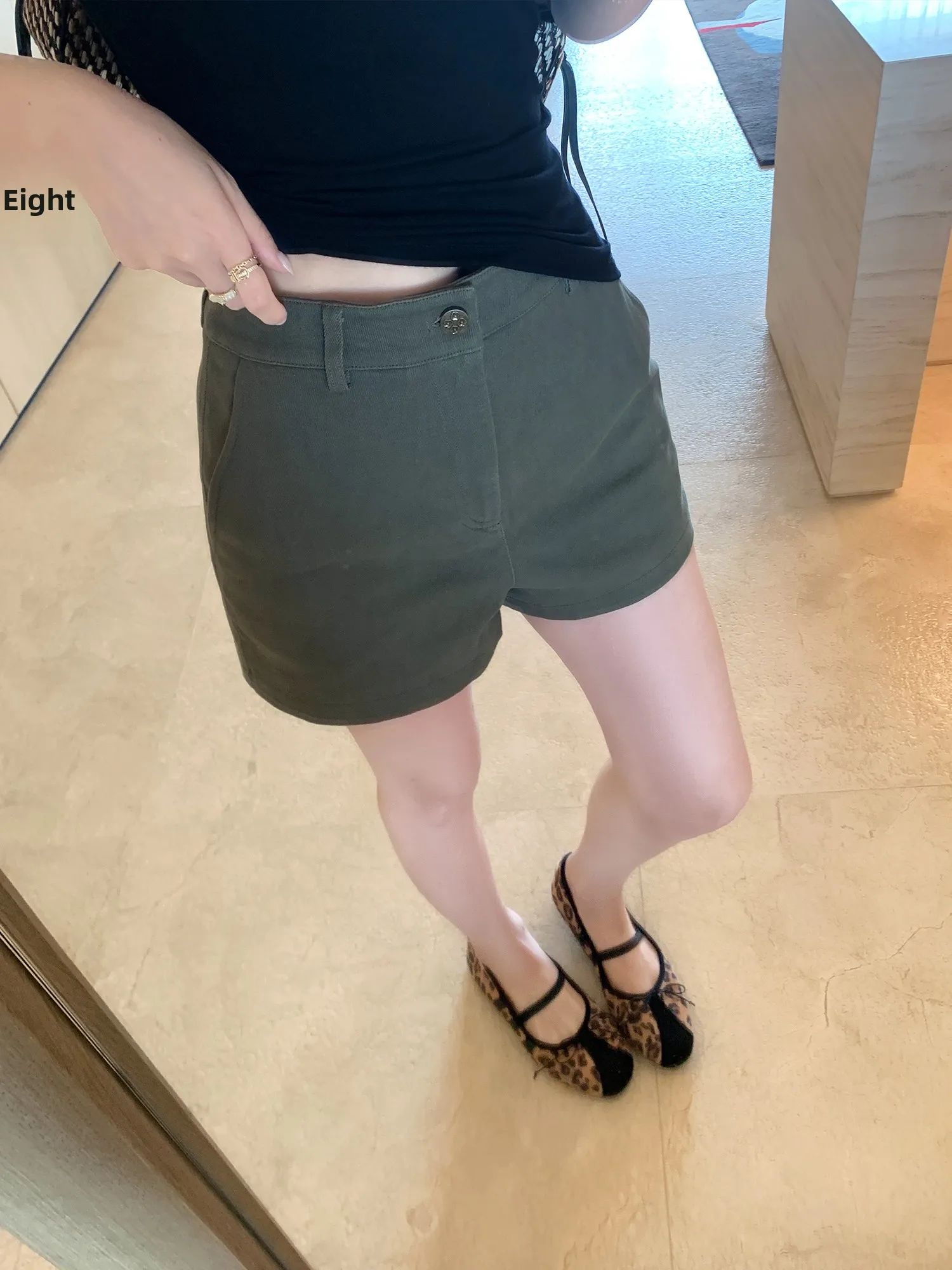 Pusumede High Waist Straight Leg Casual Shorts Women Loose Slimming Elegant Commuting Versatile Hot Pants Cotton Blend