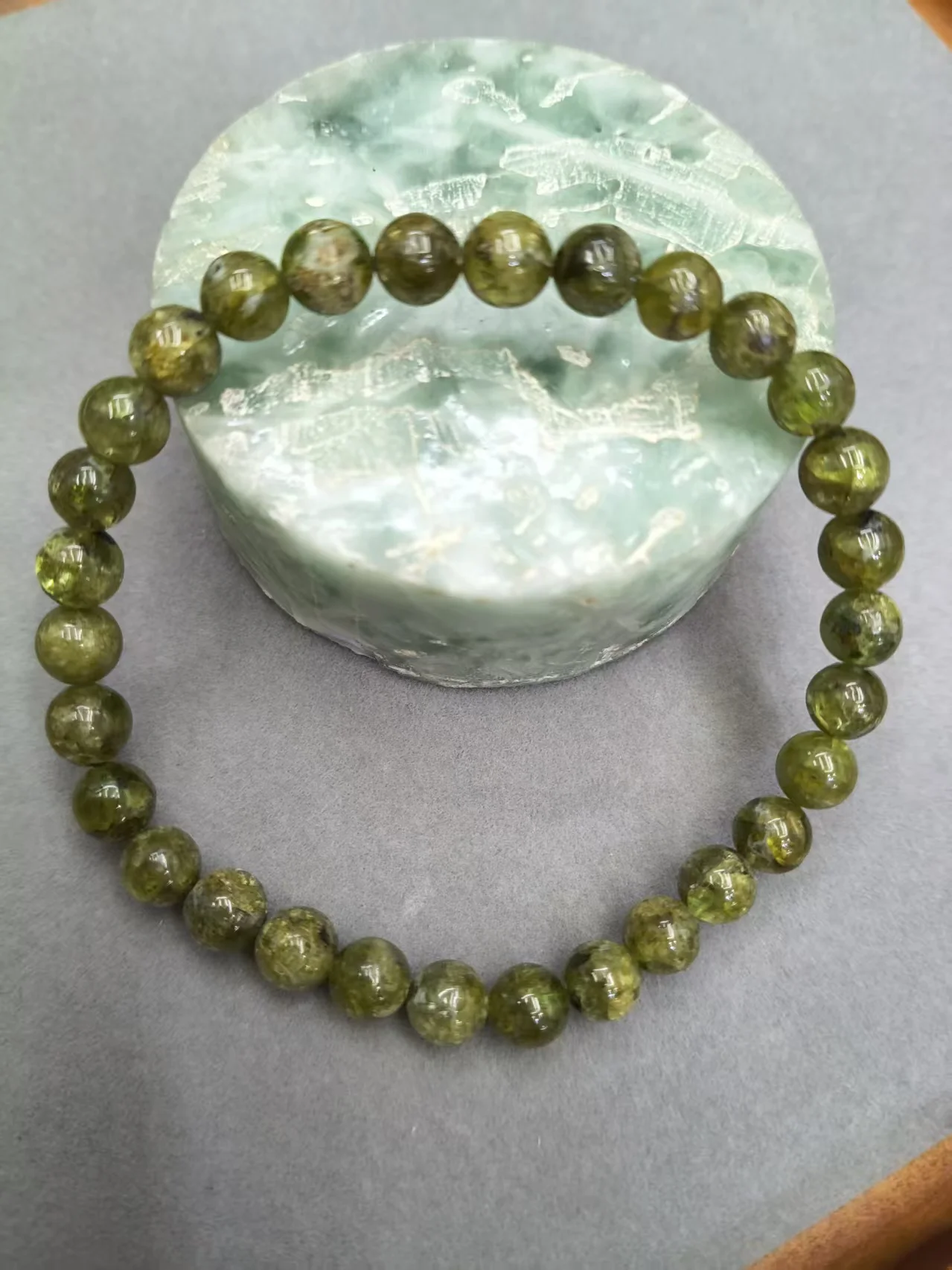 

New Natural 6mm Stone Peridot Round Loose Beads fashion Gemstone Bracelet Suitable For Women's Gift For Men's Bracelet Wholesale