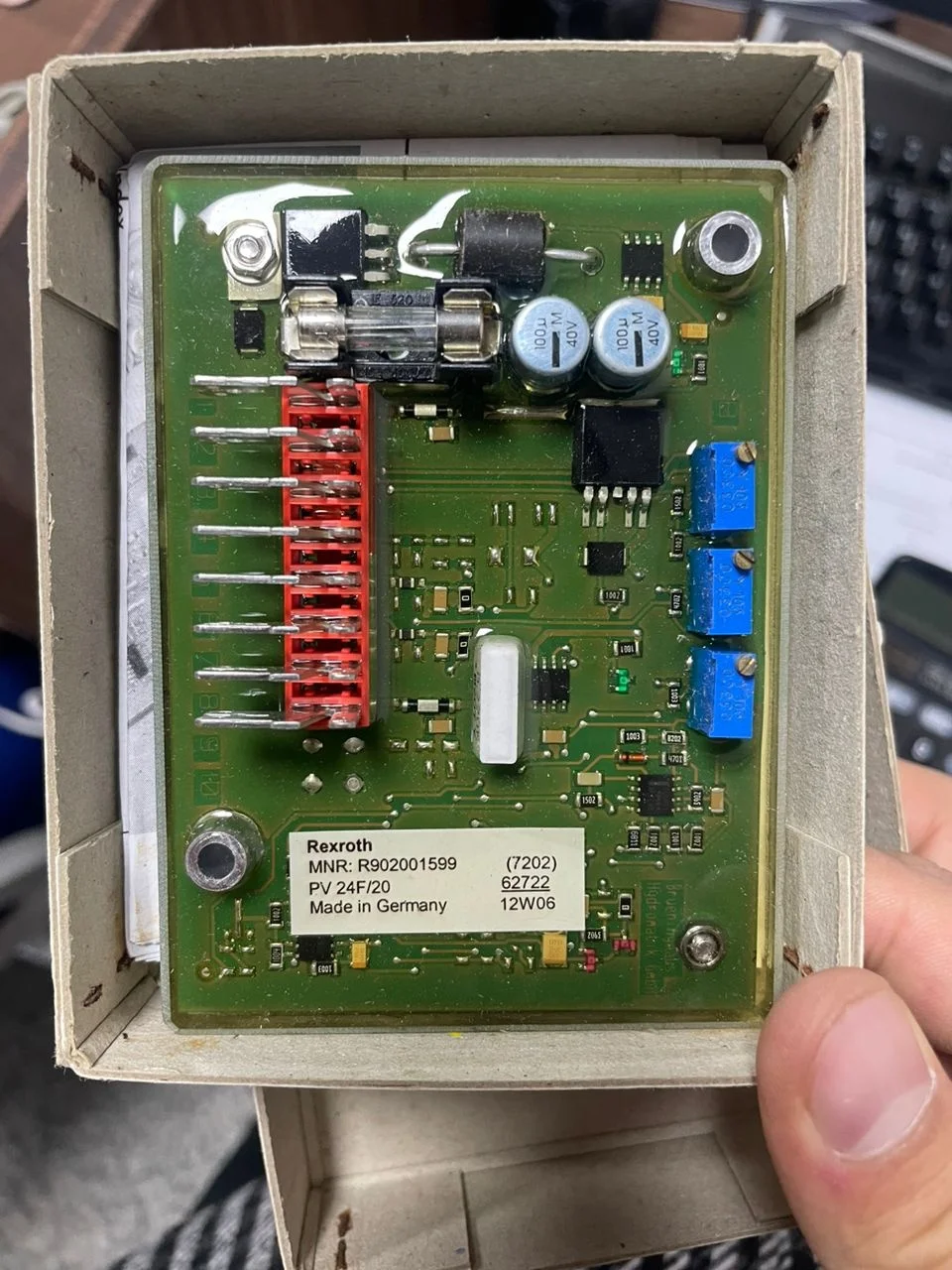 2026- PV24F/20 R902001599, Amplifier Card MNR R902001599 to Replace R902001941